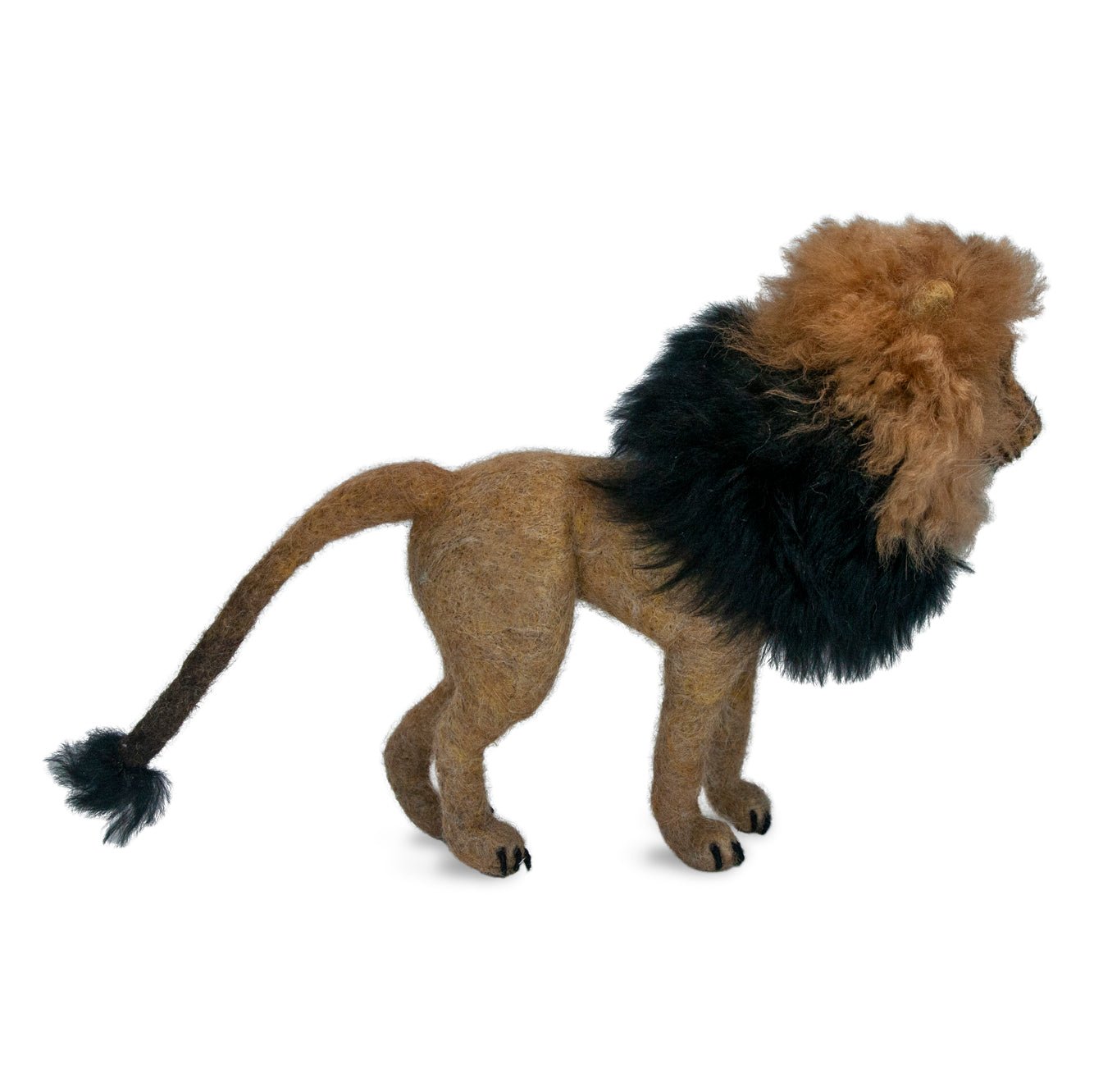Grand Lion Showpiece - Lanart Alpaca