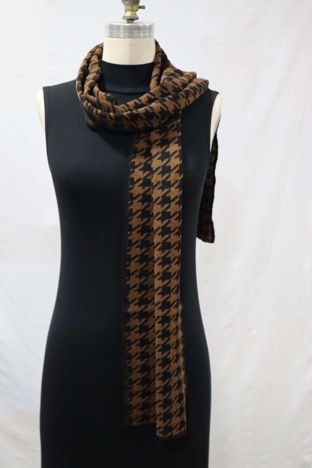 Classic Herringbone Scarf - Lanart Alpaca