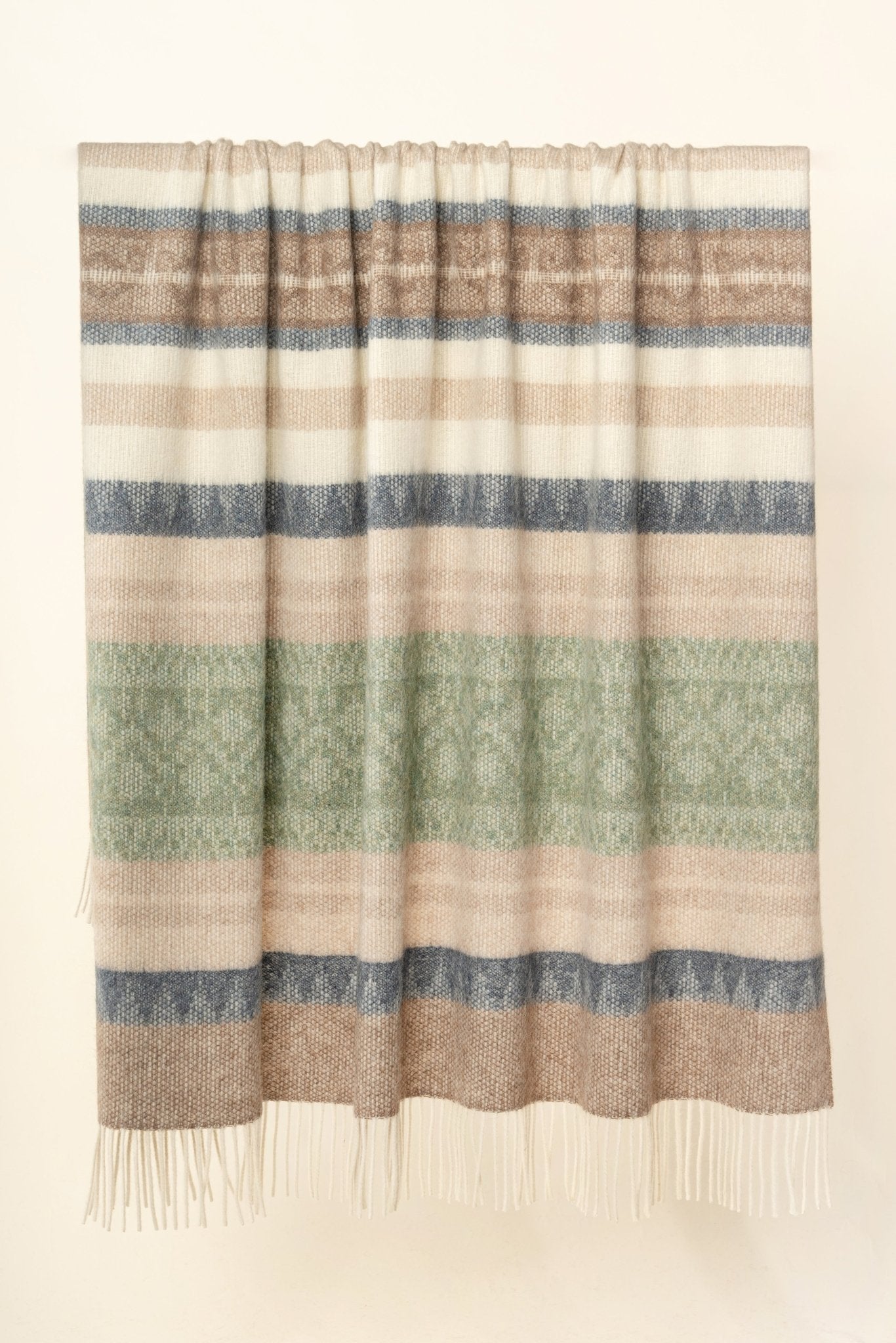 Cherokee Throw - Parsley - Lanart Alpaca