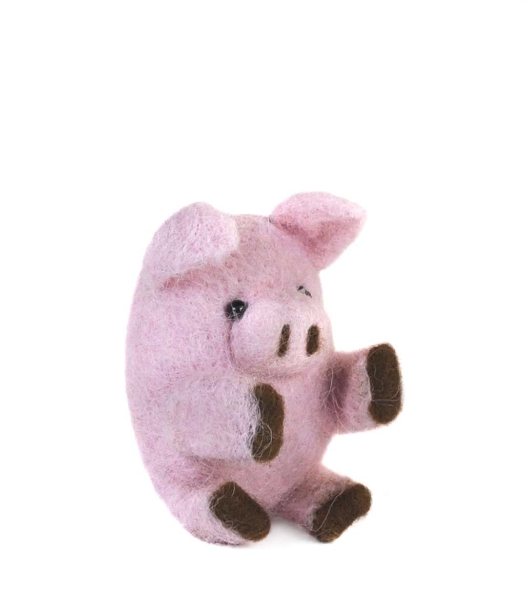 Botero Pig - Lanart Alpaca