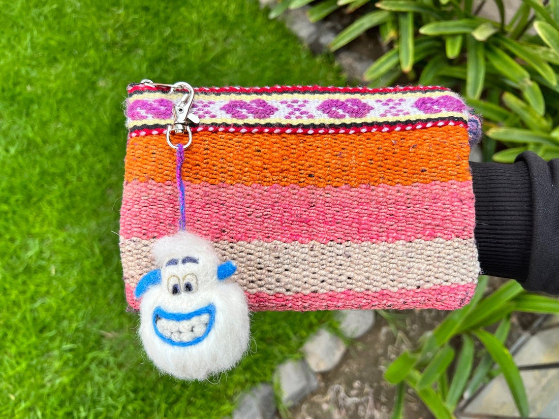 Felt Yeti Bag Charm - Lanart Alpaca