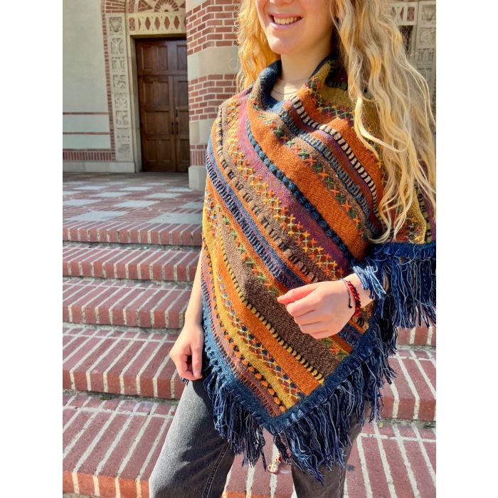 Tapestry Weave Poncho - Lanart Alpaca