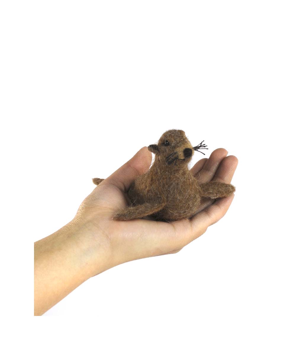 Sea Lion - Lanart Alpaca