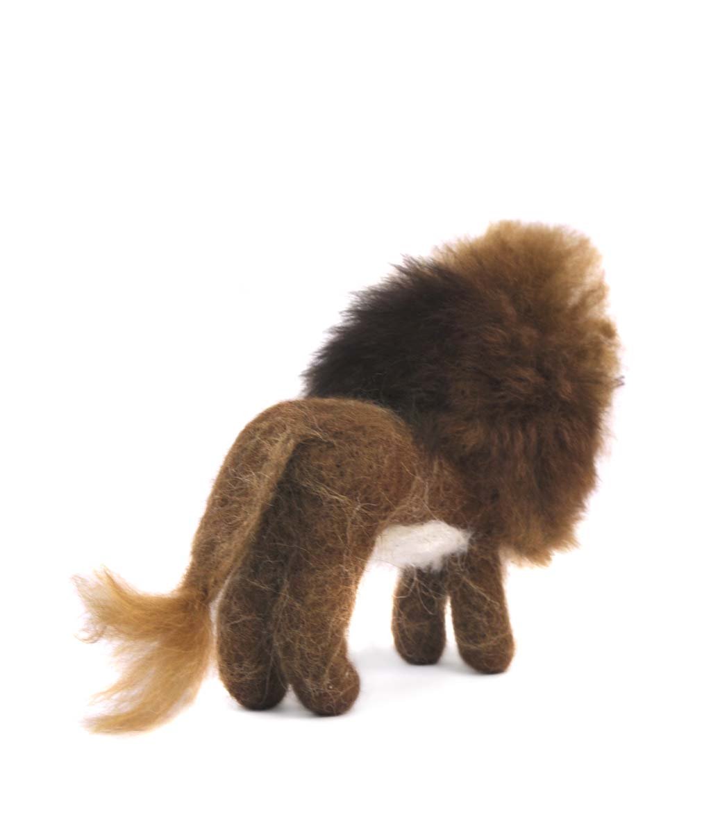 Lion - Lanart Alpaca