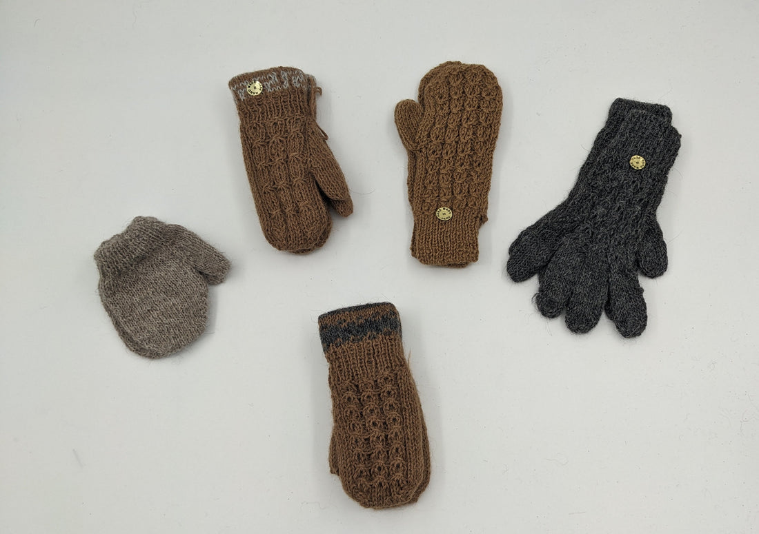 Kids Mittens — Studio