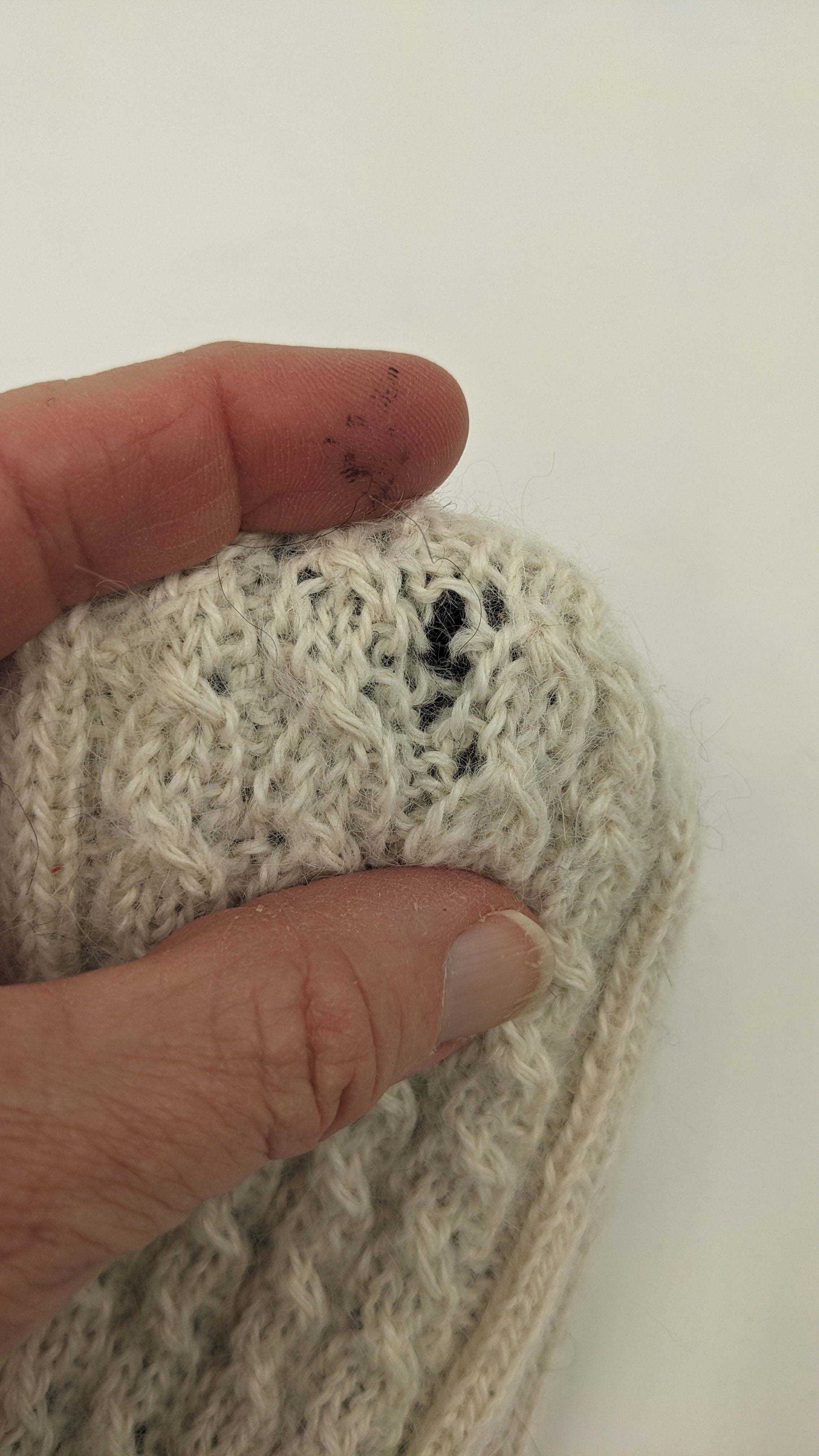 Reversible Knit Mittens SAMPLE