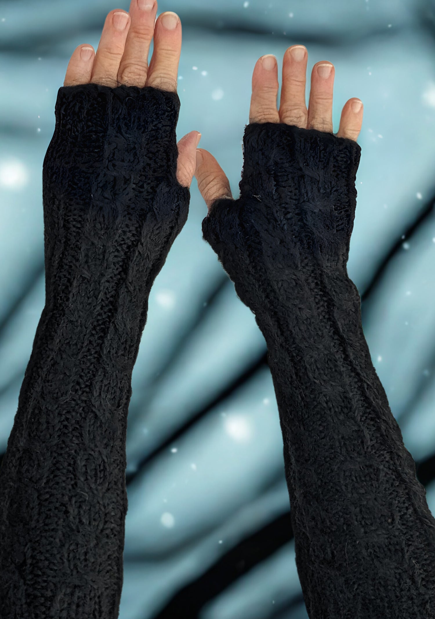 Fingerless Gloves — Studio