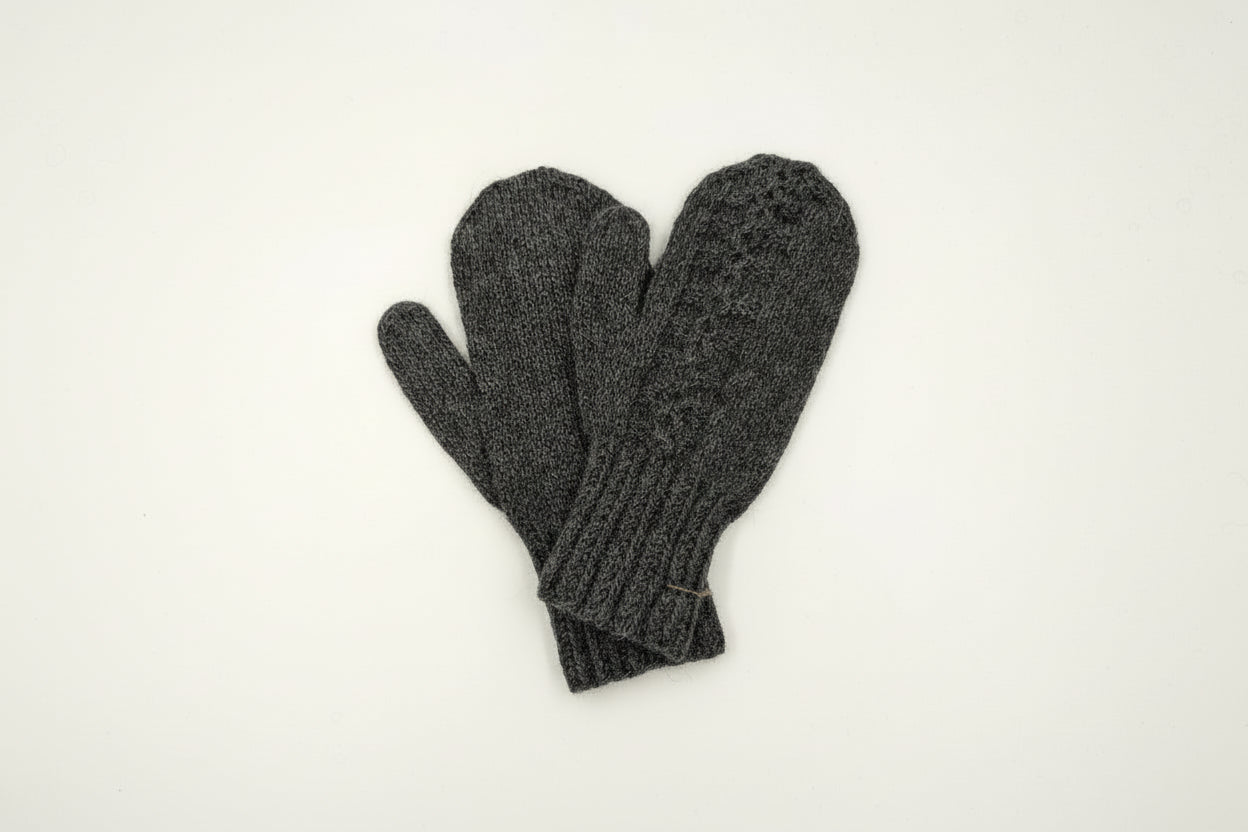 Textured Mittens SAMPLE
