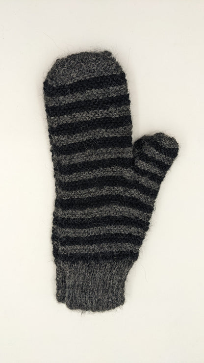 Striped Mittens SAMPLE