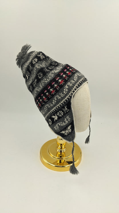 Cholitas Chullo Hat— Studio