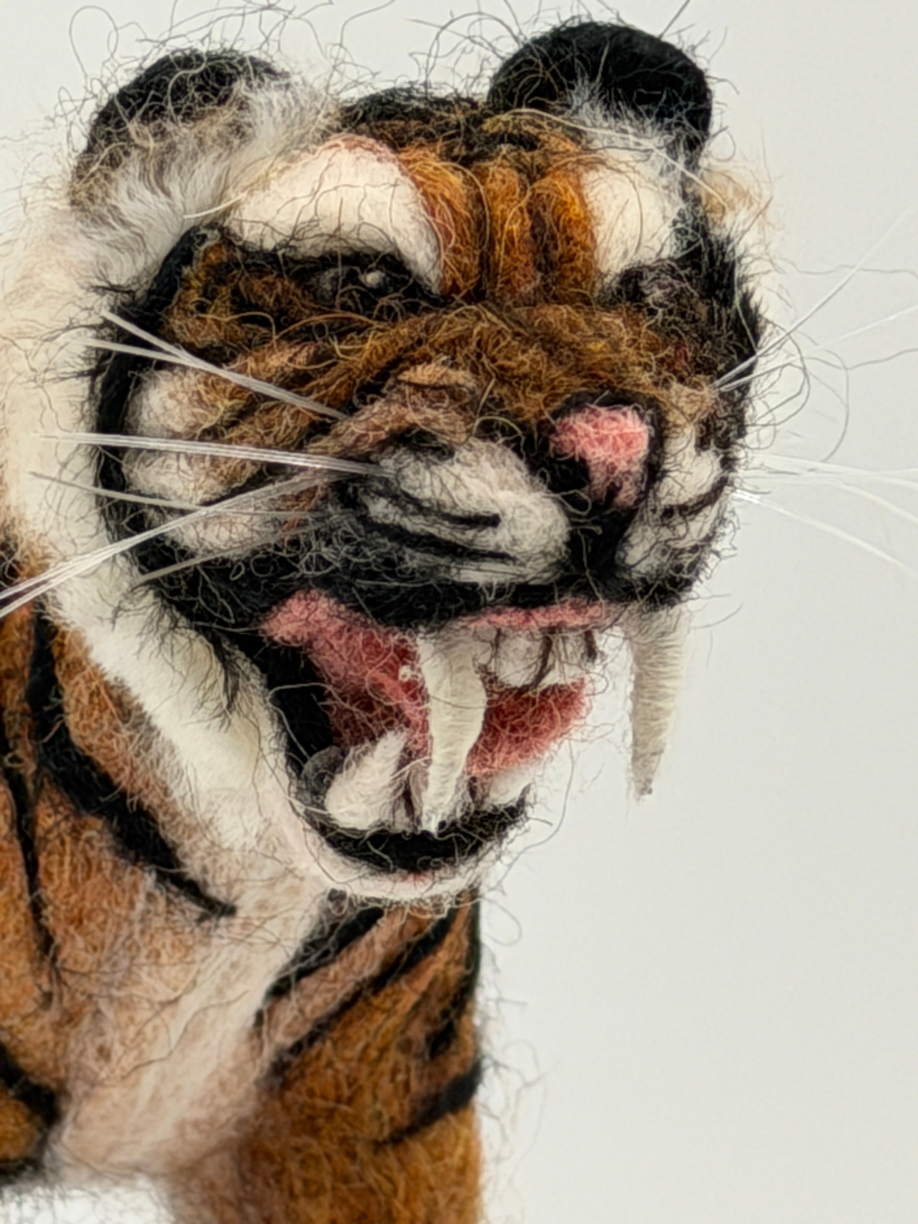 Grand Tiger Cub Showpiece