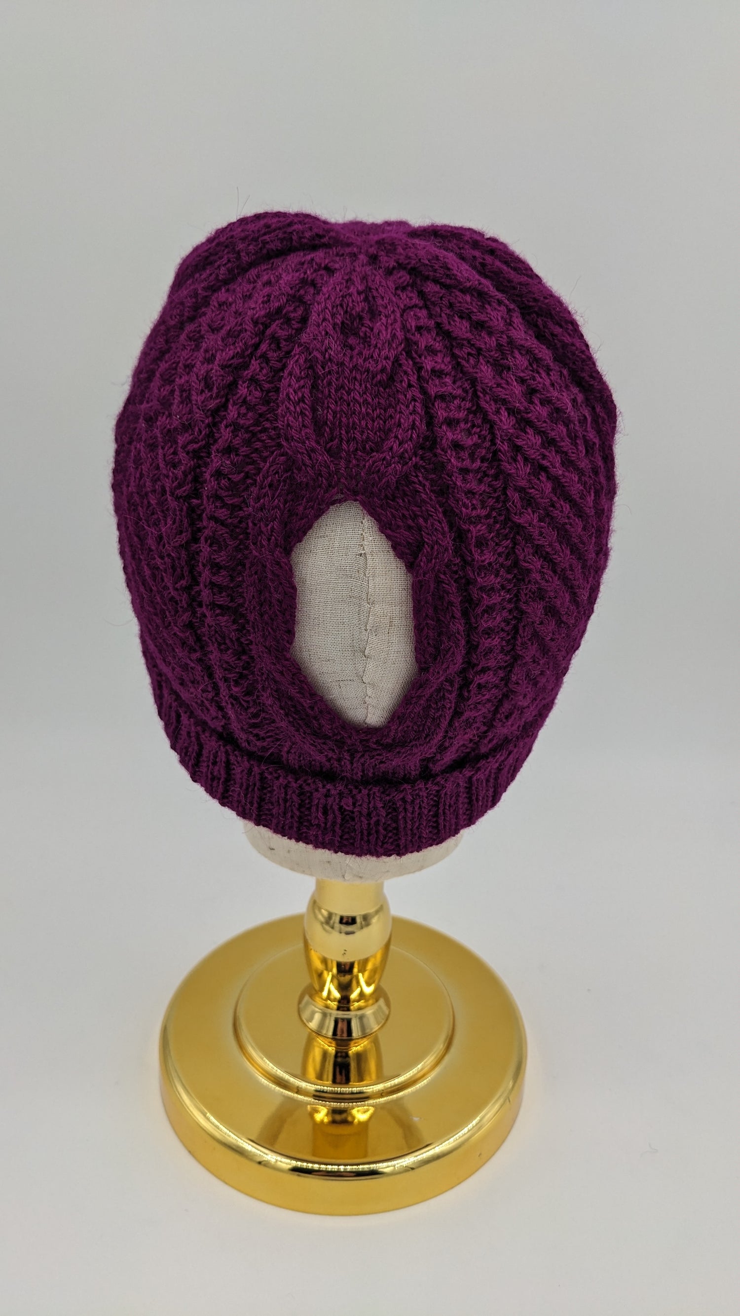 Ponytail Beanie— Studio