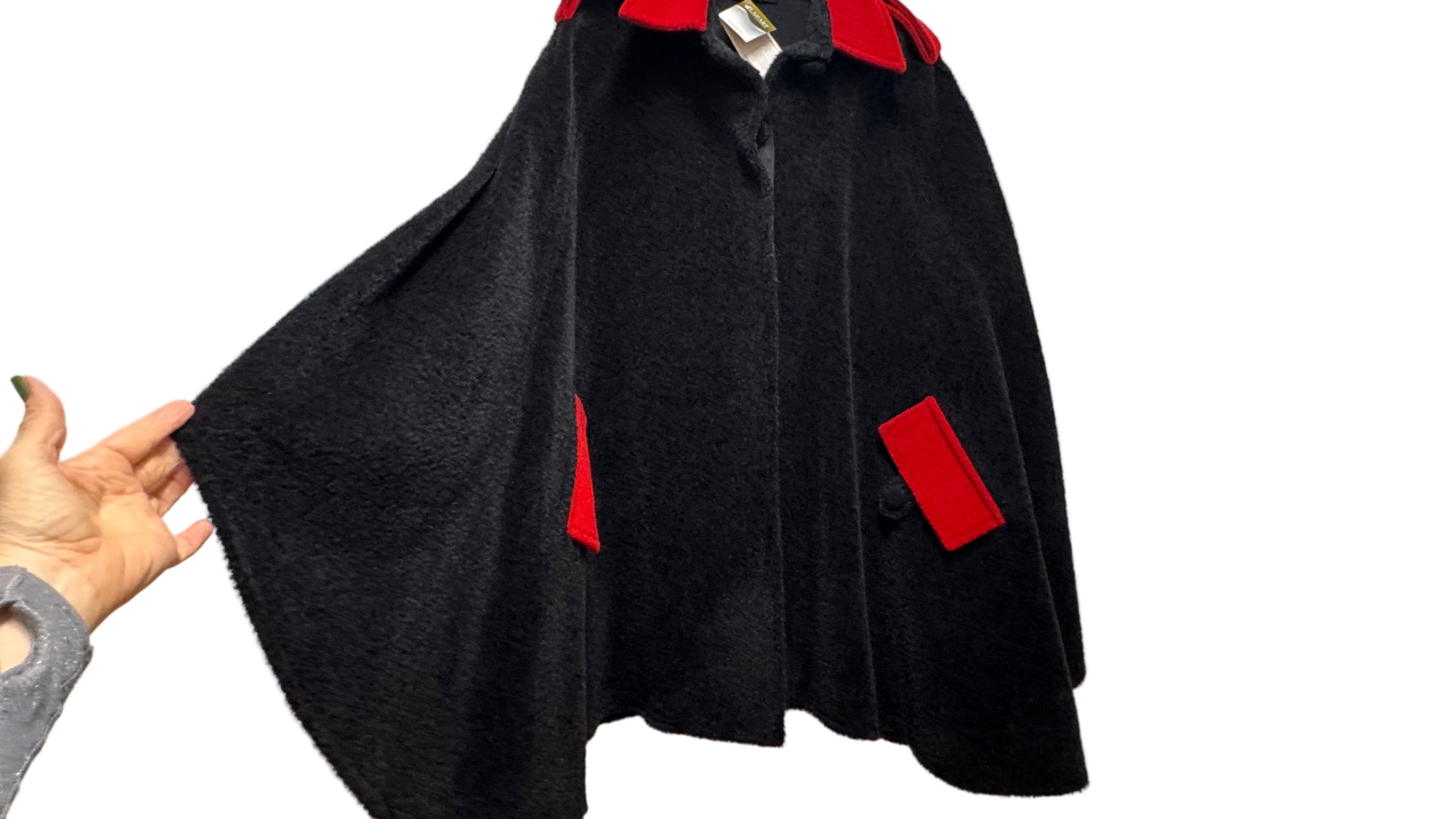 Sgt Pepper Cape