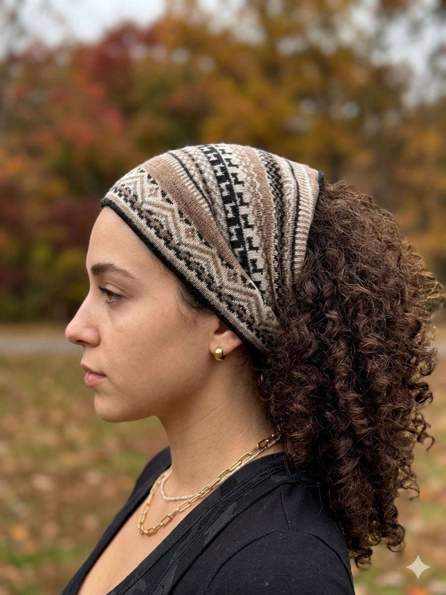 Lumina Icon Neck Warmer