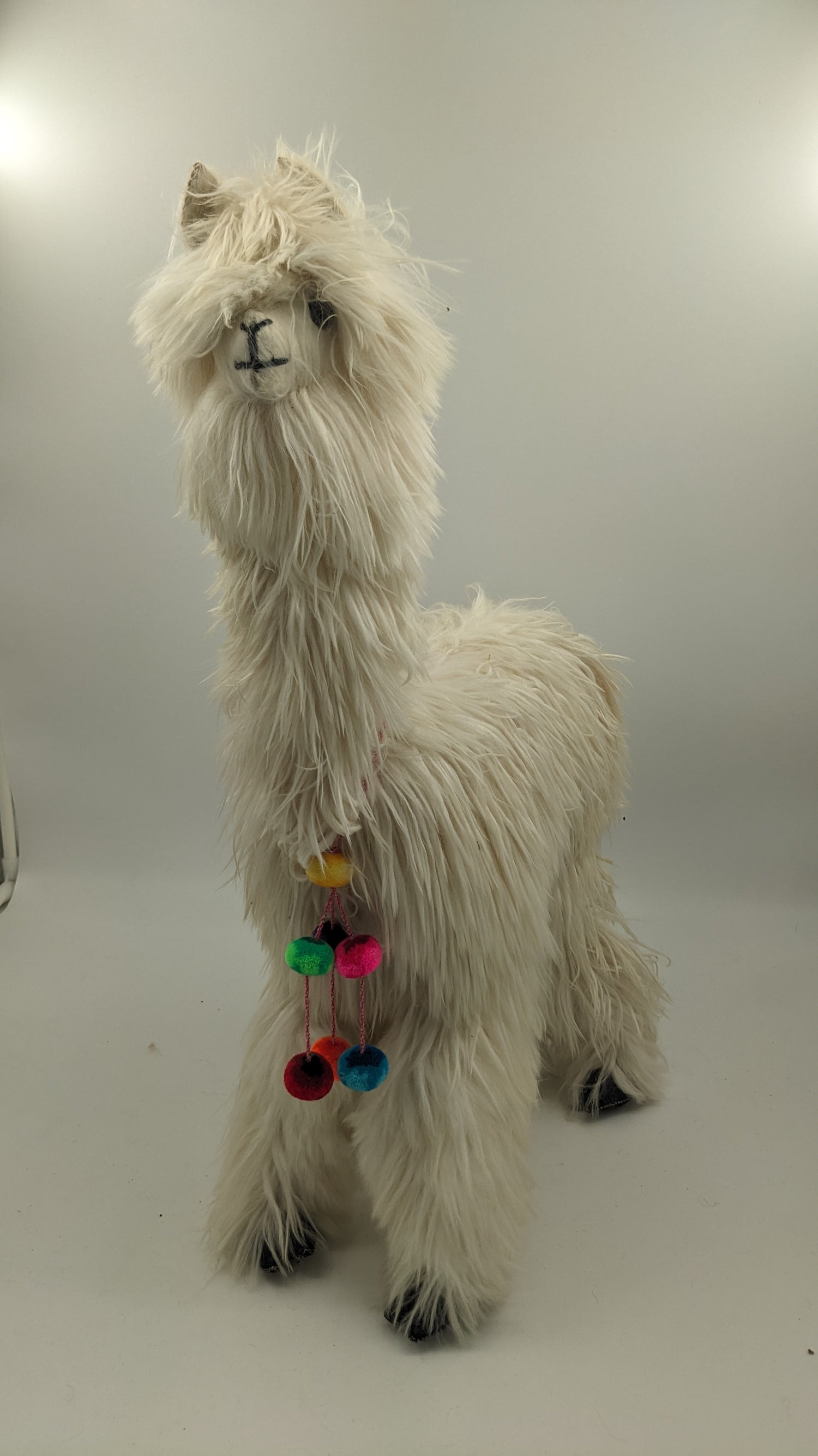 Heirloom Suri Alpaca 22" — Studio