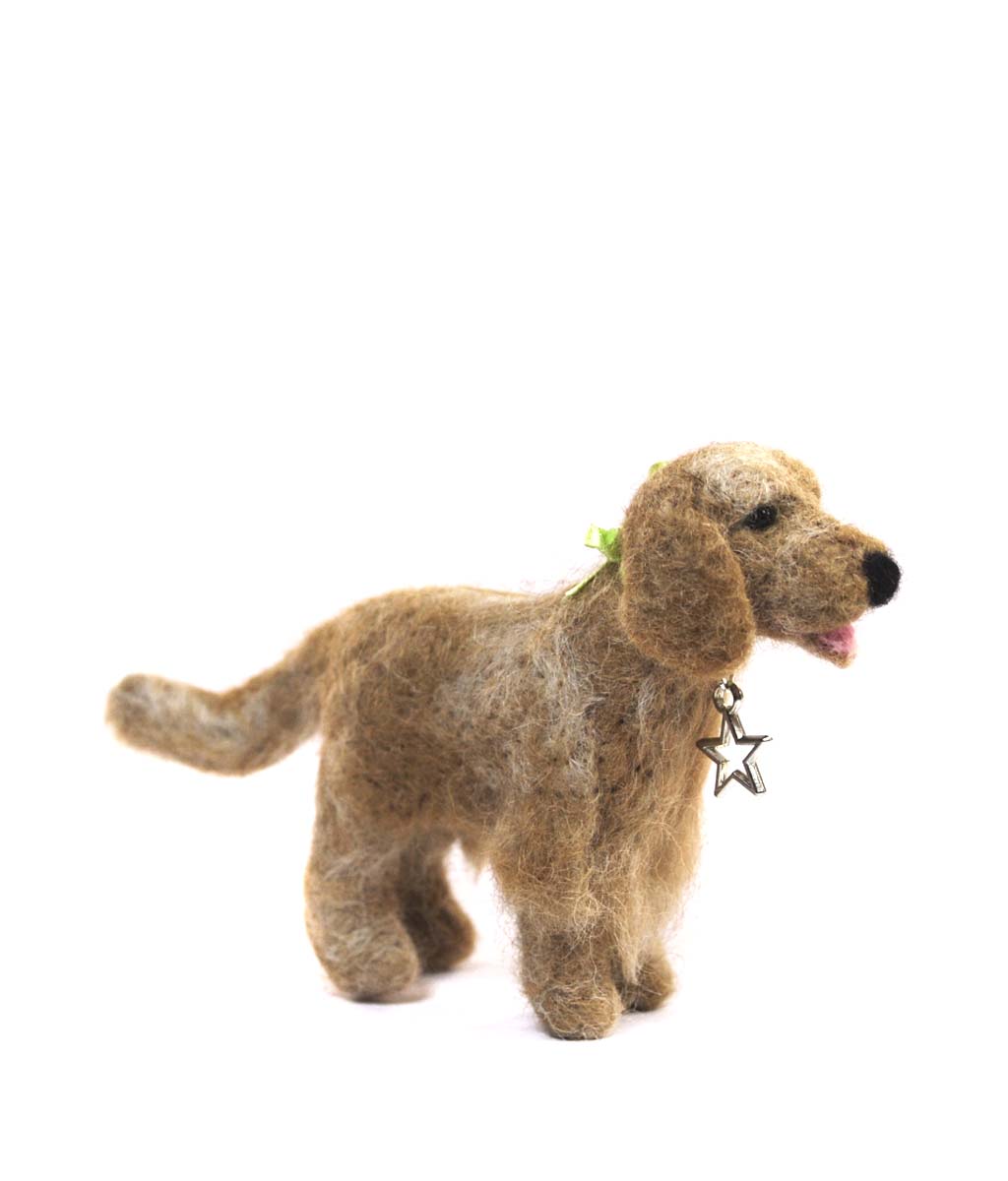 Golden Retriever Dog: Alpaca Fiber Sculpture