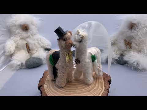 Bride & Groom Set: Wedding Alpacas