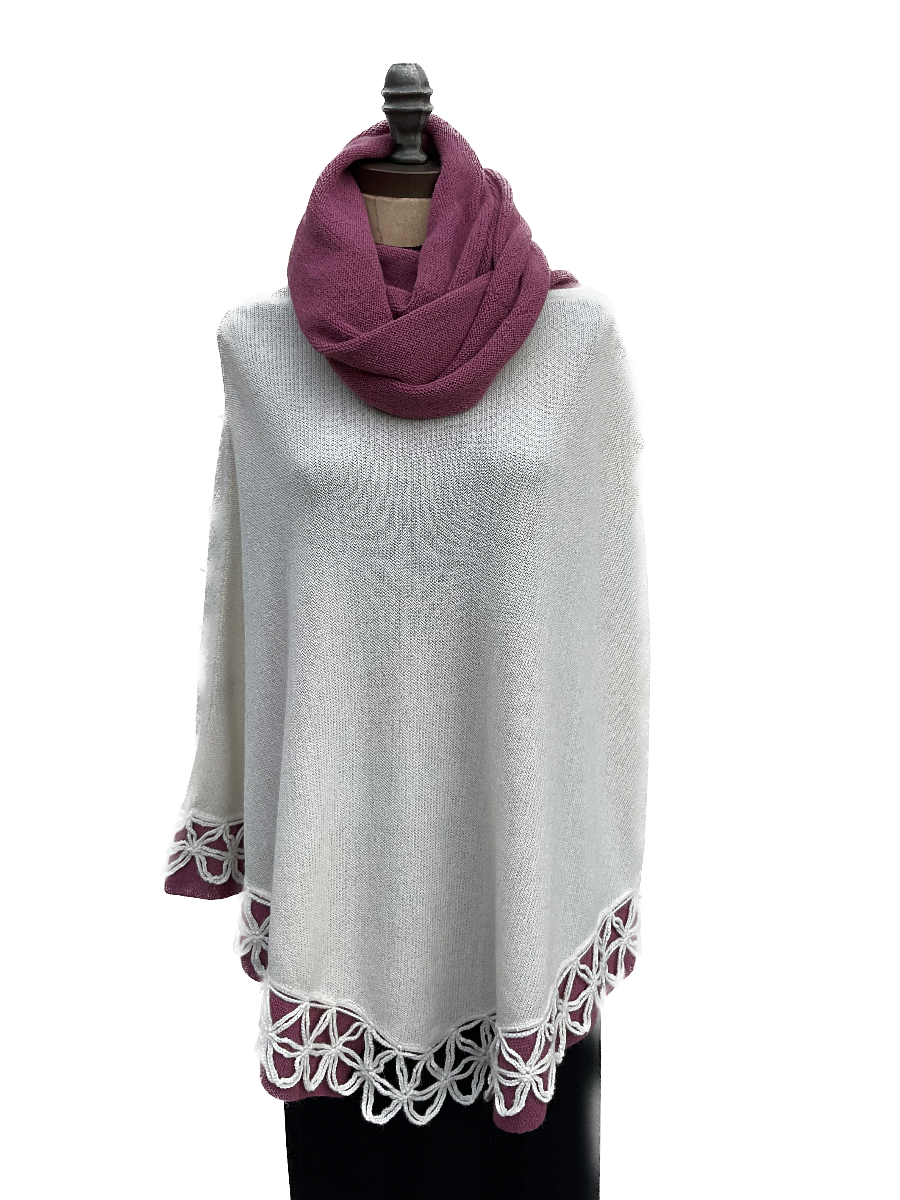 Beautiful Detailed Poncho - Pearl &amp; Rose