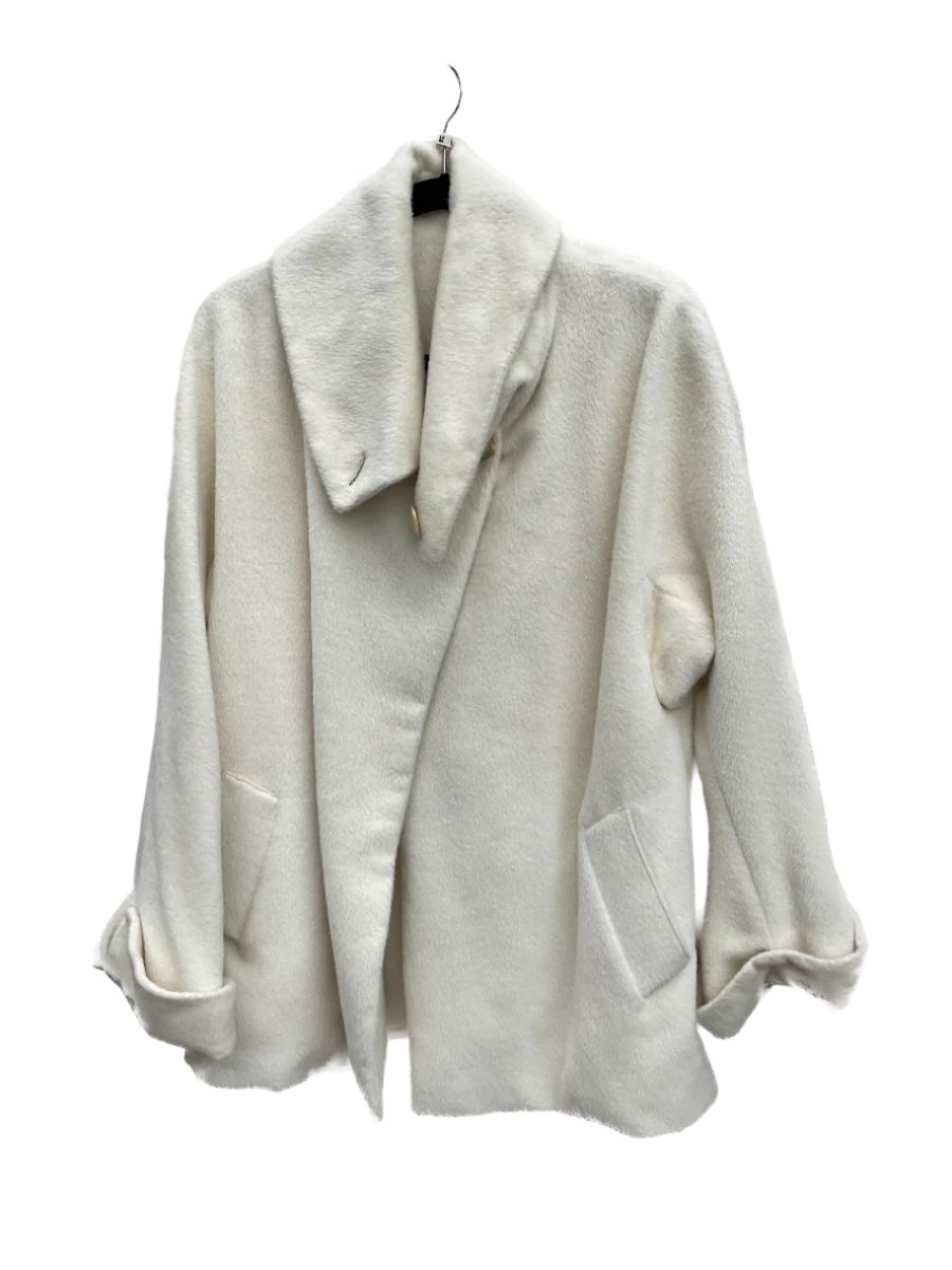 Regal Pearl Style Coat