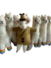 Mouse - Detective Sherlock - Lanart Alpaca