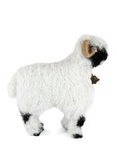 Valais Blacknose Sheep - Lanart Alpaca